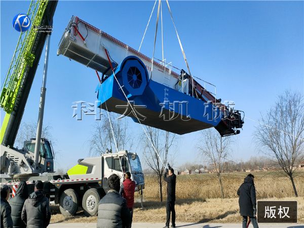 菏澤全自動割草船現場